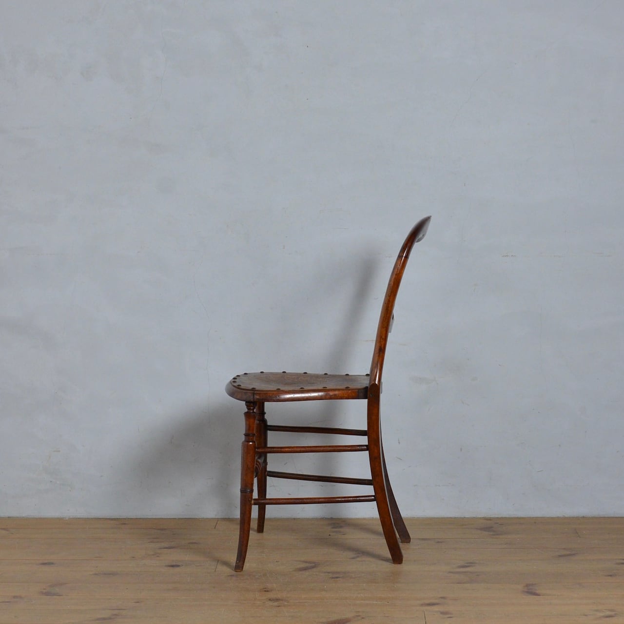 Balloon Back Chair / バルーン バック チェア〈ダイニング チェア