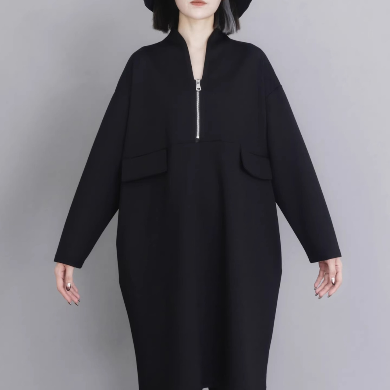 Black Minimal Style Midi Dress, Loose Fit Zip-Up Casual Dress (ME278)