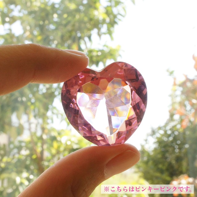 《Andara Jewelry》インドネシア産アンダラクリスタル　ハートカット　桜色ピンク