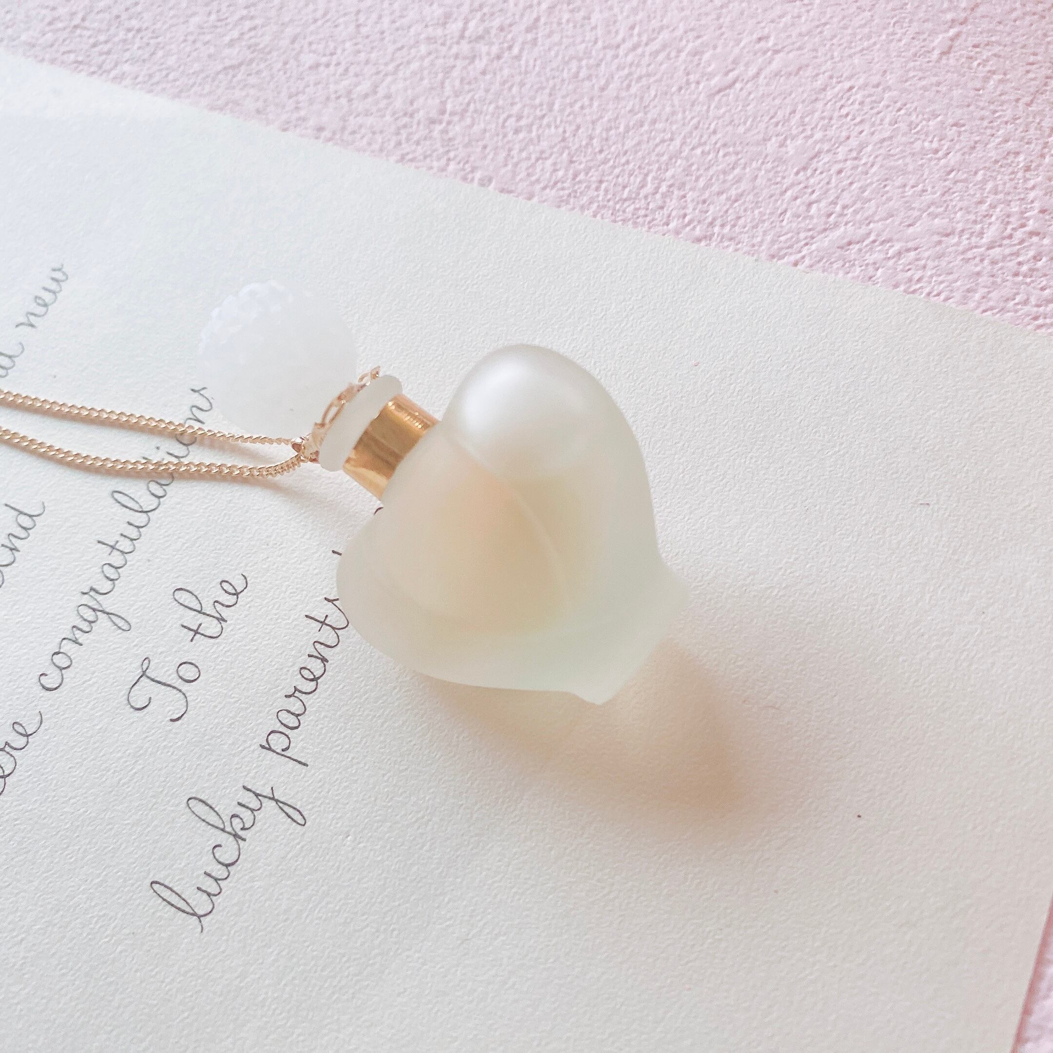 (ニナリッチリメイク)Nina Ricci Hand painted perfume neckless ペイント香水瓶ネックレス