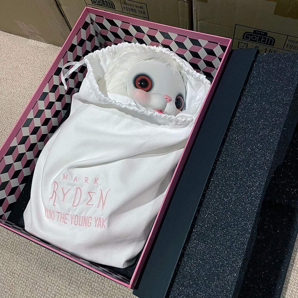 Yuki the Young Yak by Mark Ryden | tomenosuke