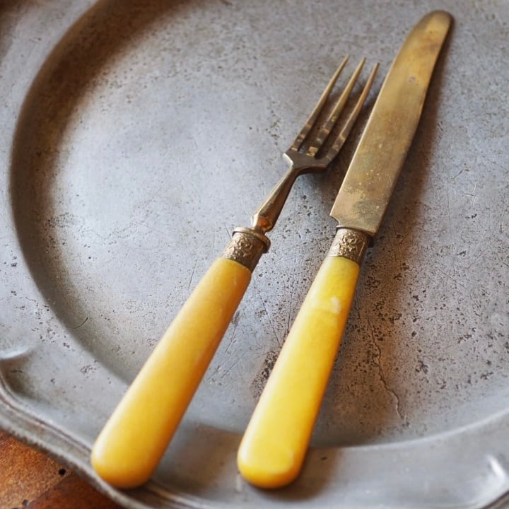 バケリート×真鍮 フロマージュ用アンティークカトラリーセット