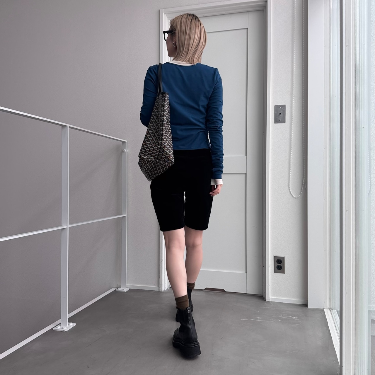 指穴クルーネックスナップボタンCD/ブルー