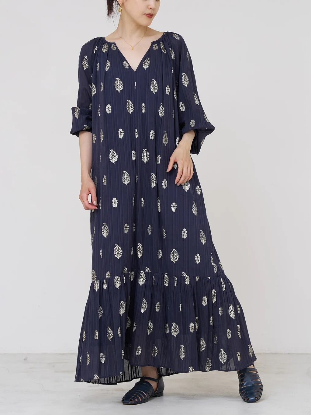 ne Quittez pas /コットンドビーストライプフォイルプリントネック  