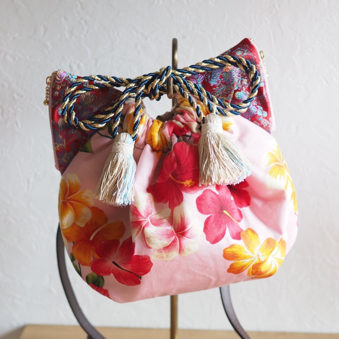 Cat*shoulder big №01(one of a kind)