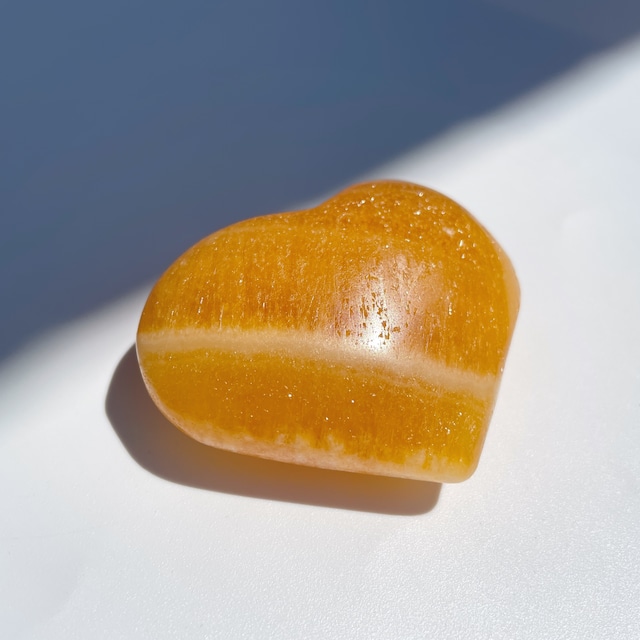 オレンジカルサイト ハート型01♡ Orange Calcite ♡天然石・鉱物・パワーストーン