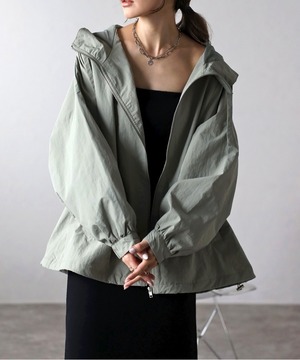 ミドルマウンテンパーカー【a-50443】.