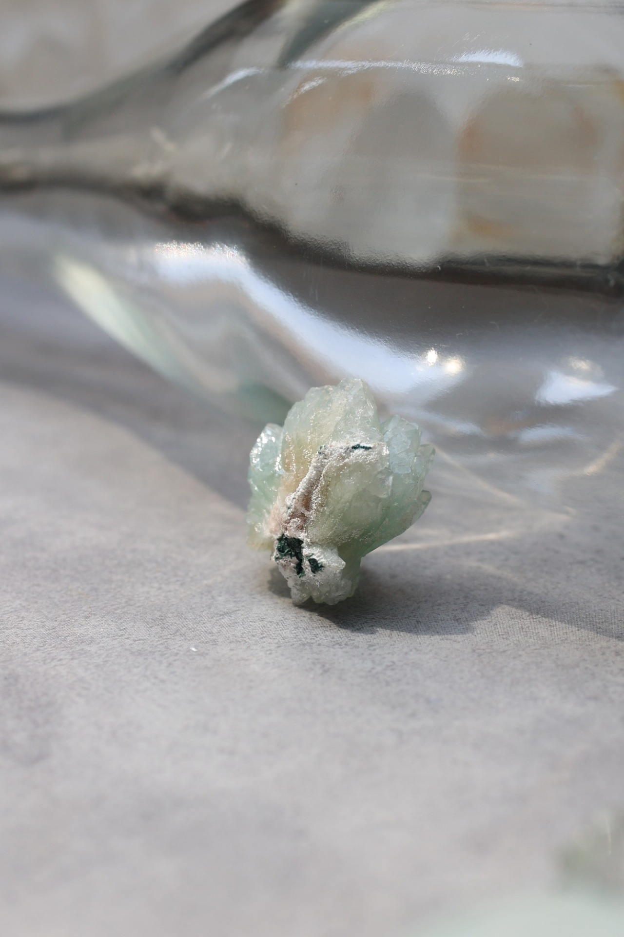 グリーンアポフィライト 「春の新芽」Green Apophyllite ◇ 天然石・鉱物・パワーストーン・原石 | st00357