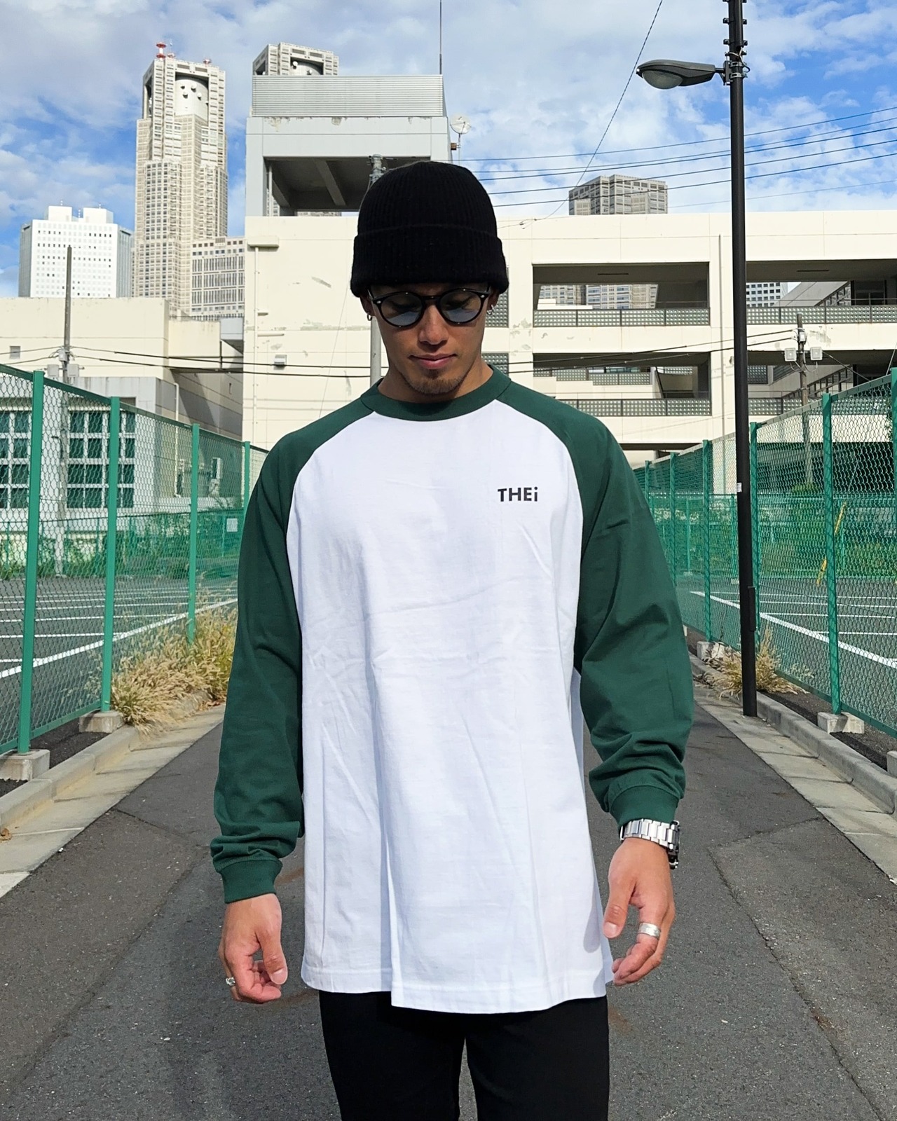 BASIC ONE POINT RAGLAN LONG T-SHIRT - WHITE / IVY GREEN