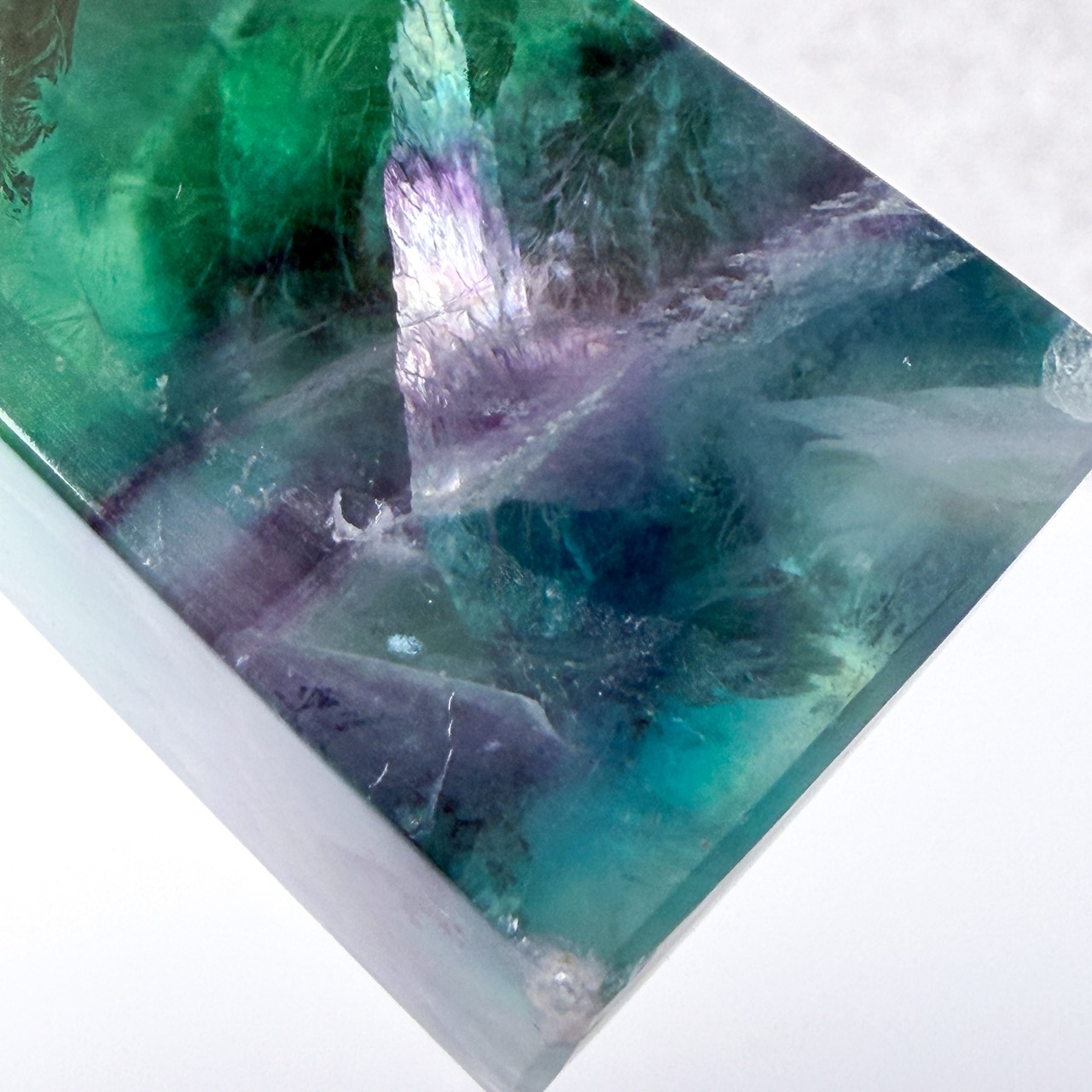 フローライト タワー ＊ Fluorite ＊ 天然石