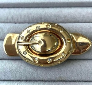 GIVENCHY ゴールド　カラー　ブローチ