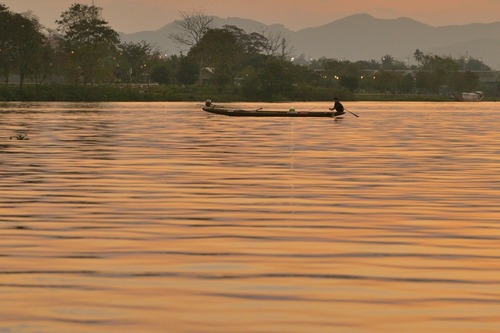 釣り船 （ベトナム）WS