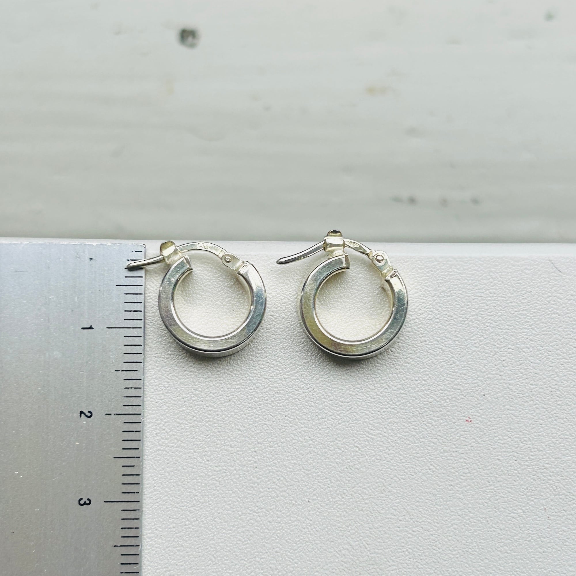 シルバー925 ミニフープピアス | Milo Antiques & Vintage