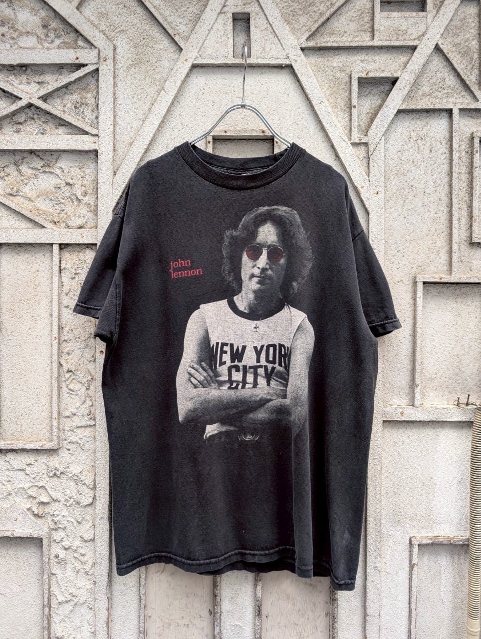 "JOHN LENNON" print tee