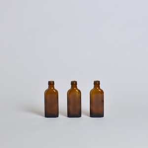 Bottle / ボトル〈 ディスプレイ / 一輪挿し / 花瓶 / 薬瓶 〉SB2012-0010