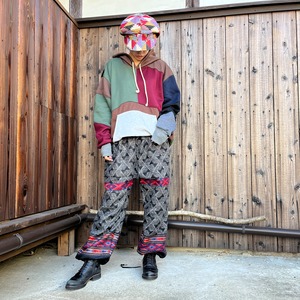 ヤクマンボパンツ