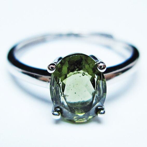 モルダバイト リング モルダウ石 指輪 フリーサイズ 13号 一点物 メール便可 [M便 1/20] 199-697