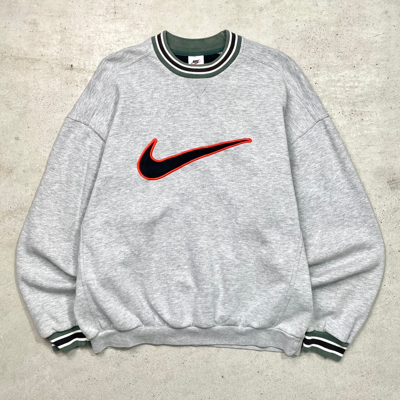 90年代 NIKE ナイキ スウェットシャツ ビッグスウォッシュロゴ刺繍 