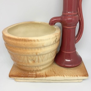 VINTAGE red pomp vase