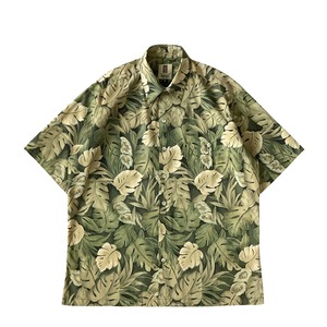 USED Aloha shirt / Tori Richard  / size M