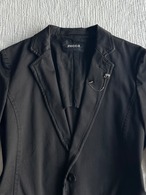 "zucca" Single Wire Jacket