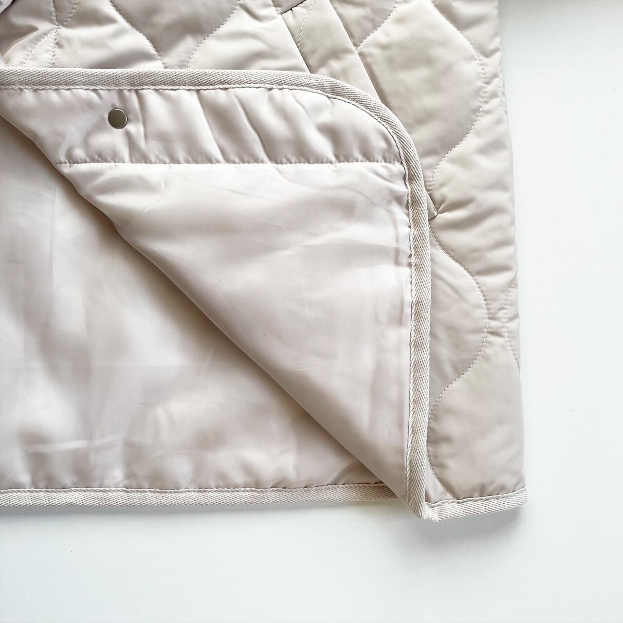 Boa switch wave quilting jacket (ivory)