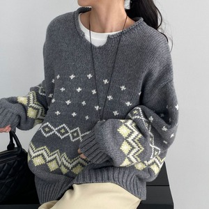 cut v-neck geometric knit　J00354