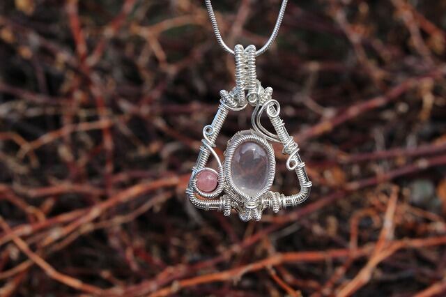 Rose quartz silver925 wirewrapping pendant