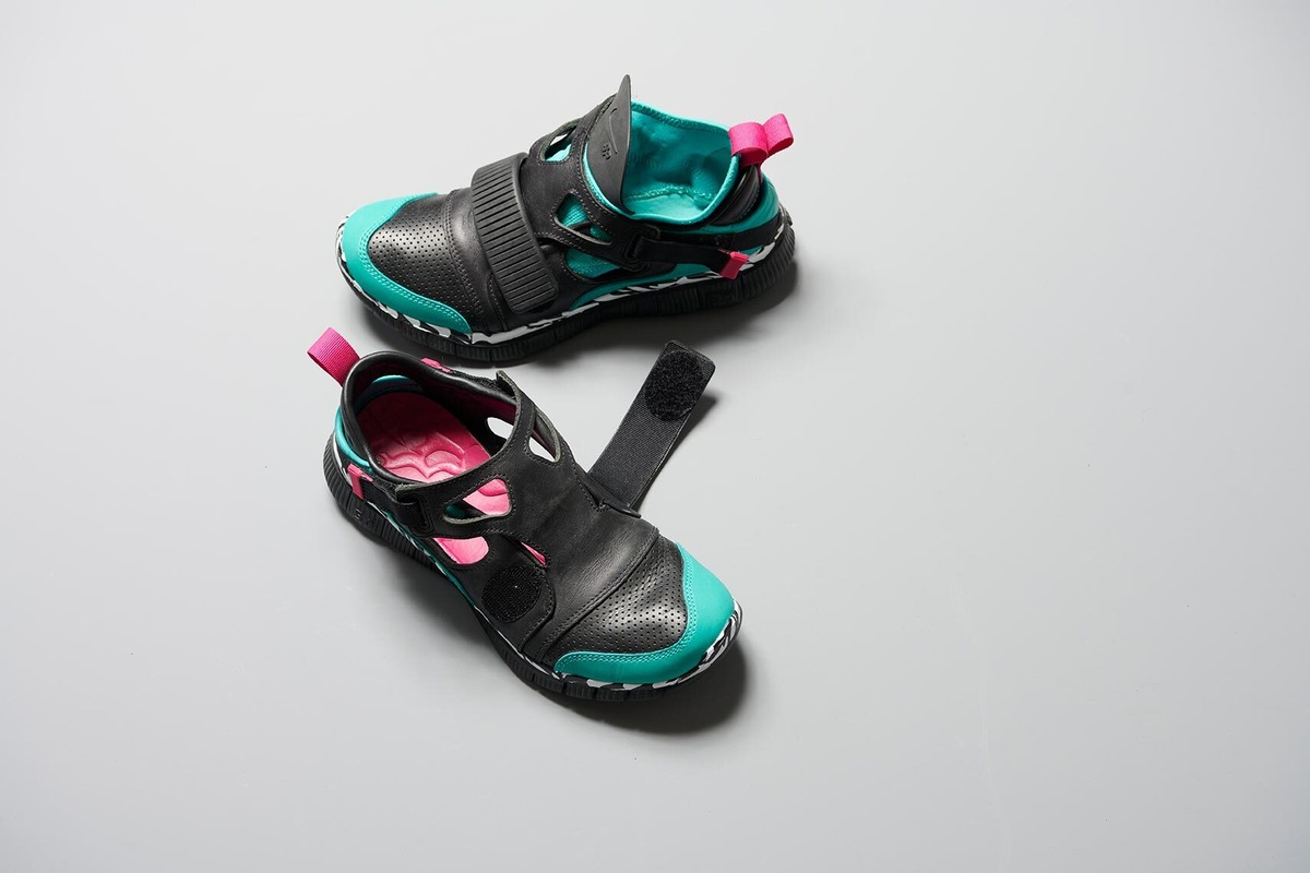 NIKE FREE HUARACHE CARNIVORE | PLAYGROUND | スニーカーショップ