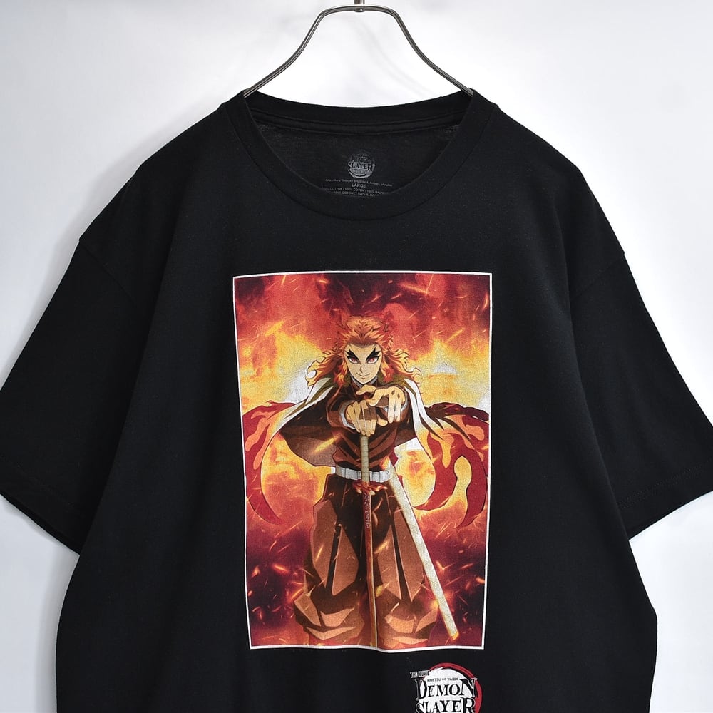 2020s メキシコ製 鬼滅の刃 DEMON SLAYER MUGEN TRAIN 煉獄杏寿郎 アニメプリント クルーネックTシャツ ブラック USED ヴィンテージ ビンテージ 古着 メンズ Lサイズ