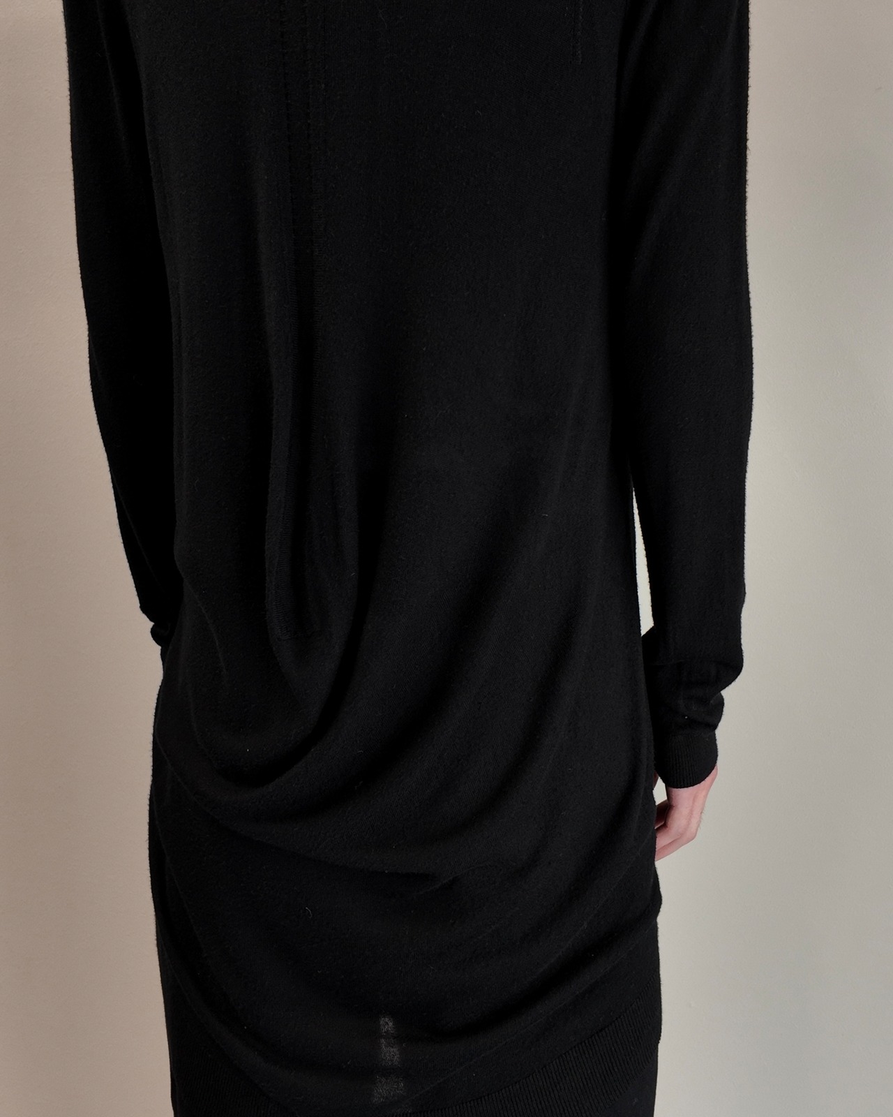 【ANN DEMEULEMEESTER】long length deformed knit