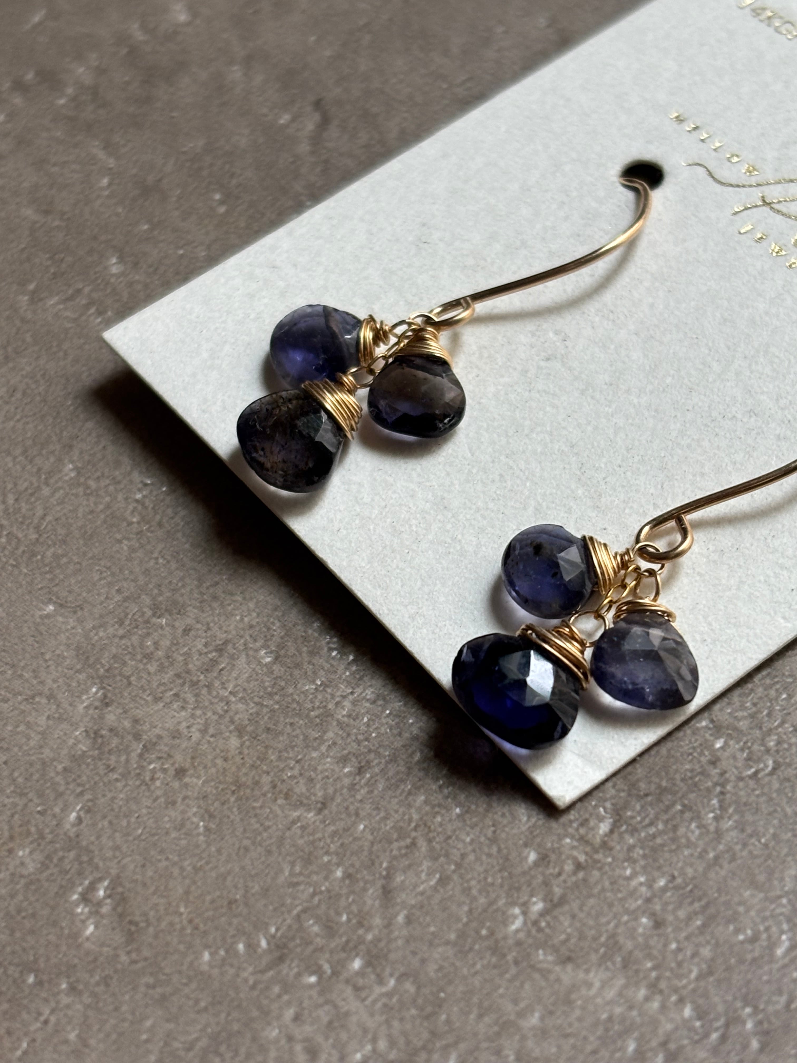 14kgf》アイオライトのピアス | mellow PLU