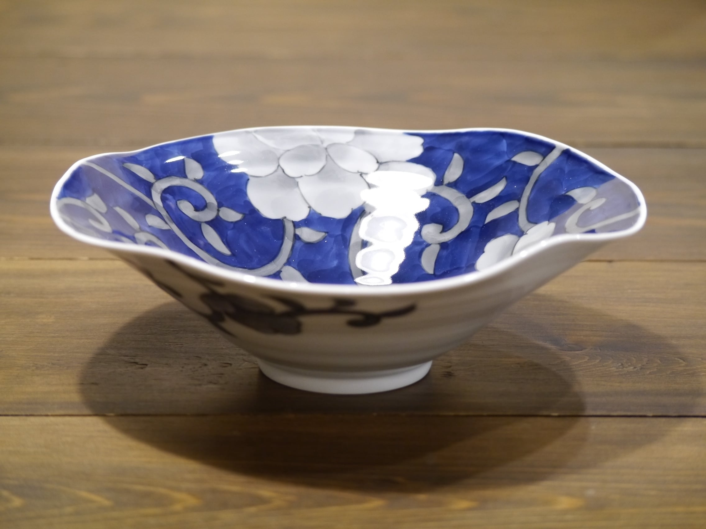 秋の陶磁器まつり特別価格 牡丹唐草なぶり平菓子鉢 受注生産 納期最長2ケ月