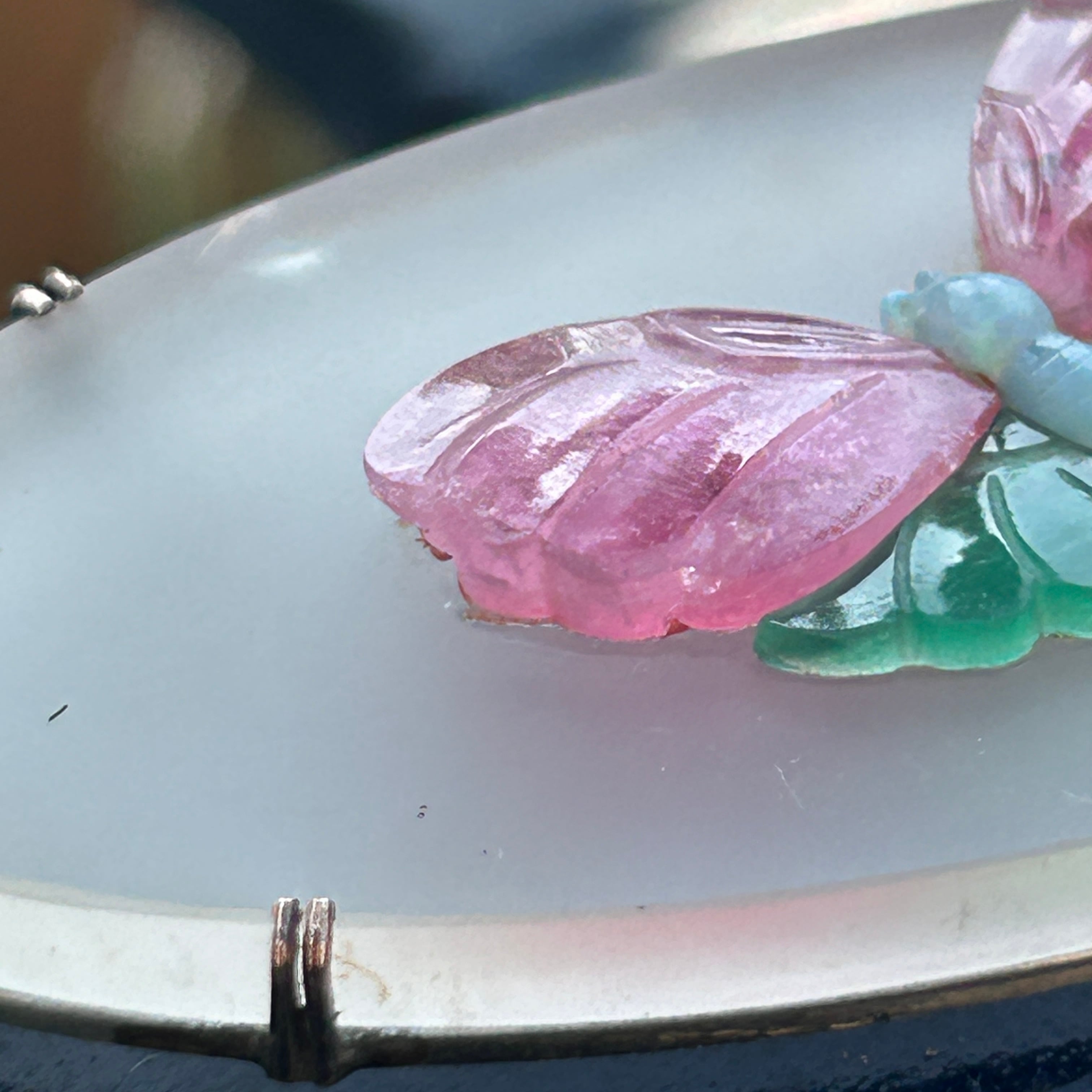 アンティーク　フロスト水晶に蝶の帯留め　難あり現状