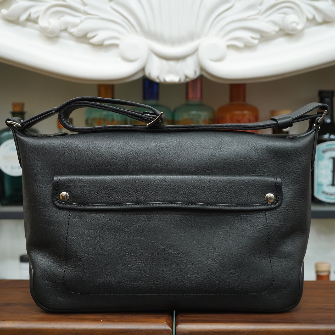 極美品　ルボナー　パパスショルダー　ミネルバボックス　ネロ（ブラック） ル・ボナー パパスショルダー ミネルバボックス ネロ（ブラック