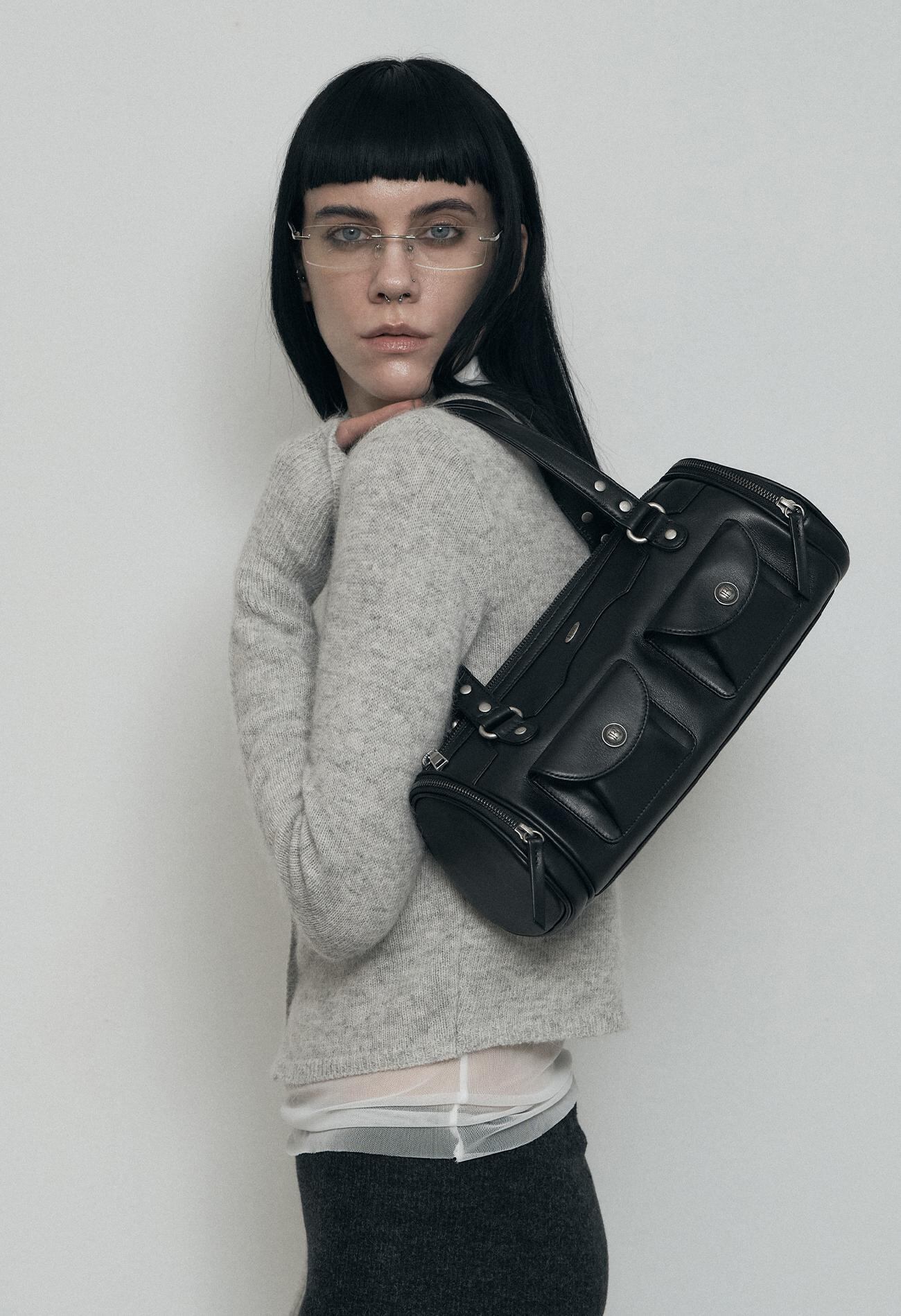 BOHEMIAN SEOUL] CARGO MINI SHOULDER BAG, MATTE BLACK 正規品 韓国 