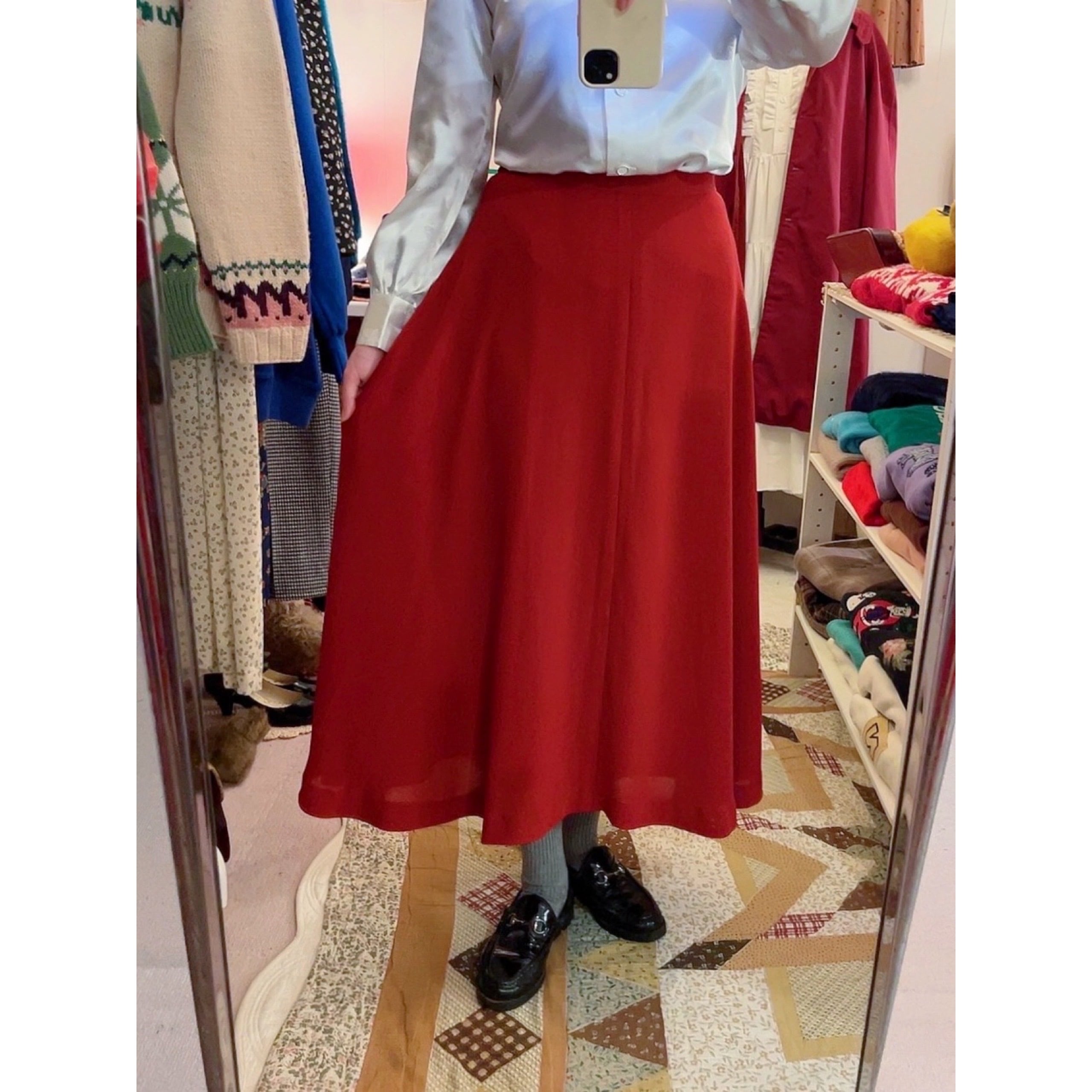 red seams flare skirt