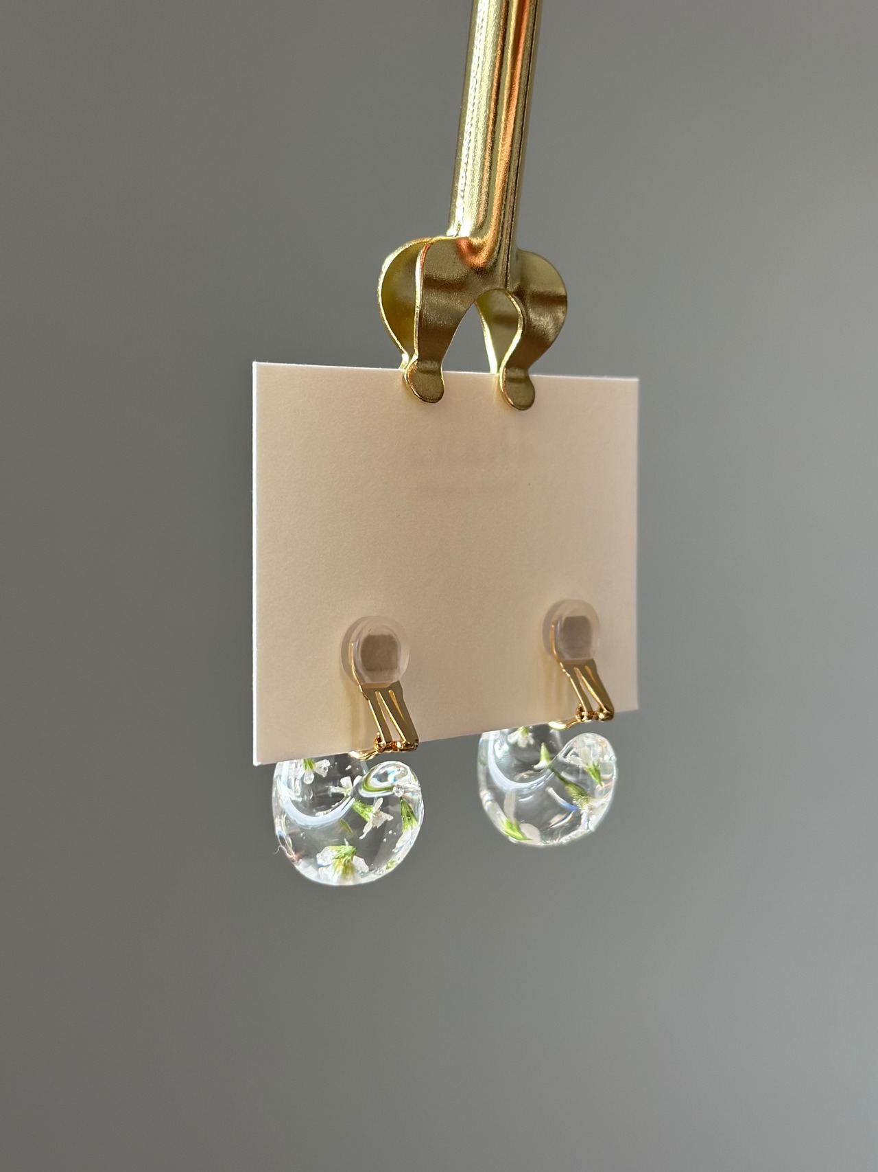 creeping baby's breath drop earring 【数量限定】
