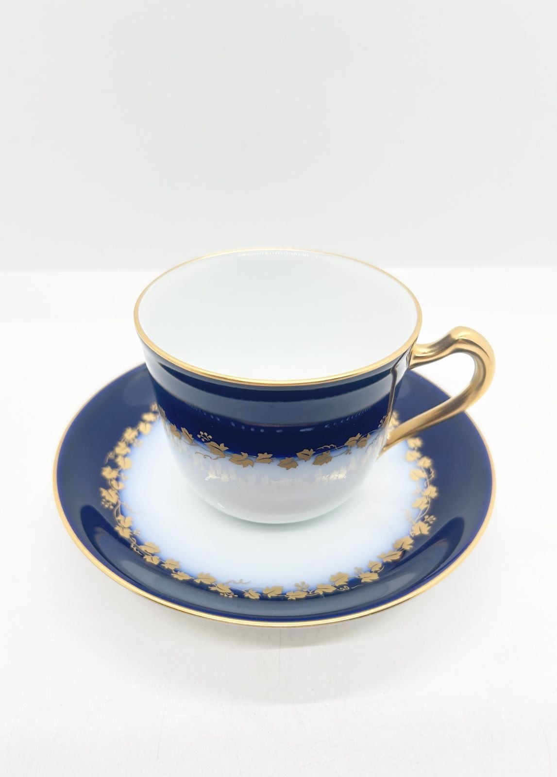 大倉陶園】 瑠璃金彩蔦模様 コーヒー碗皿 57c/e197 | 若林陶器