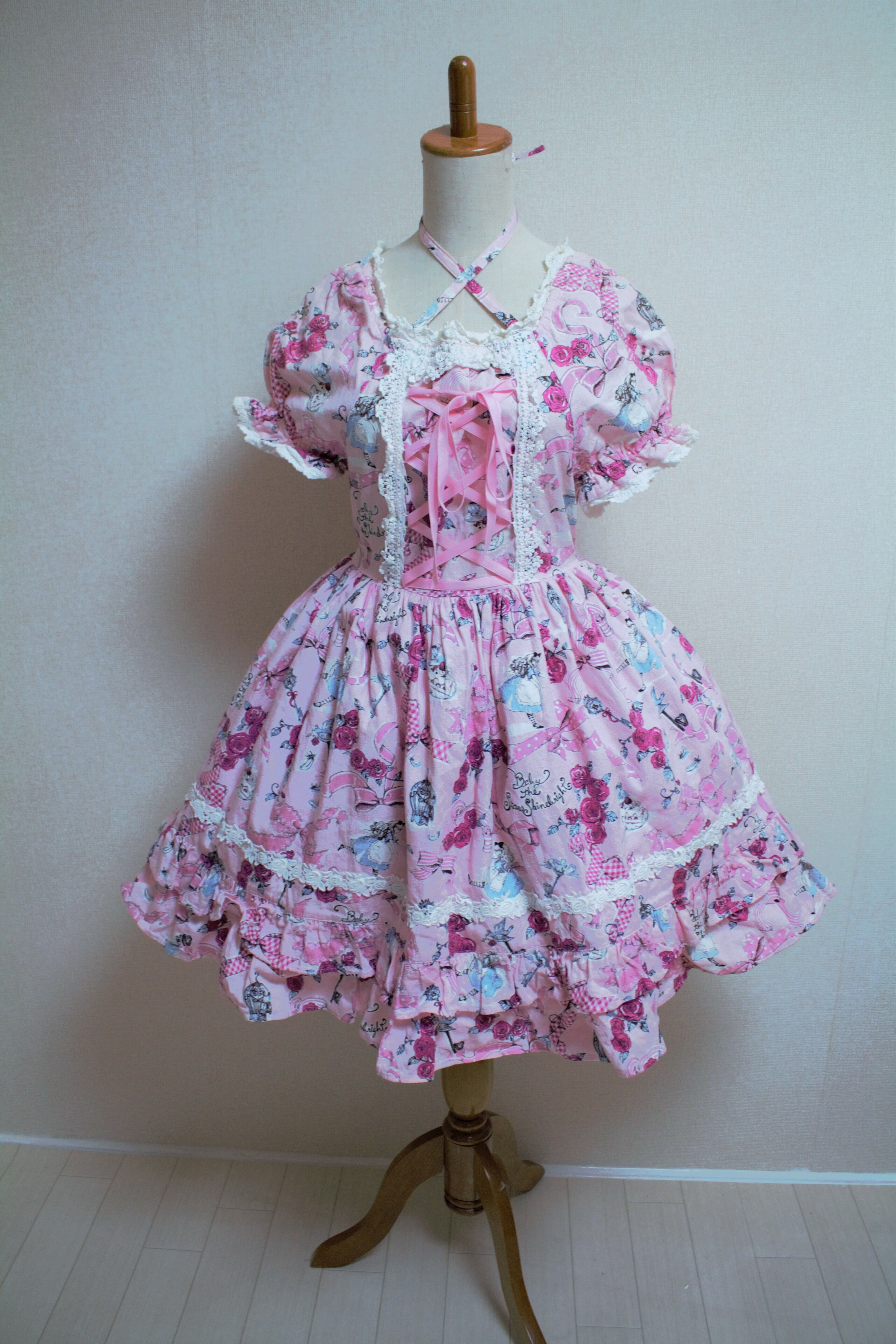 BABY, THE STARS SHINE BRIGHT アリスと7つの鍵ワンピース