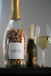 BeNut.《triloby》| プレミアムローストヘーゼルナッツホール 《トリロビー》
