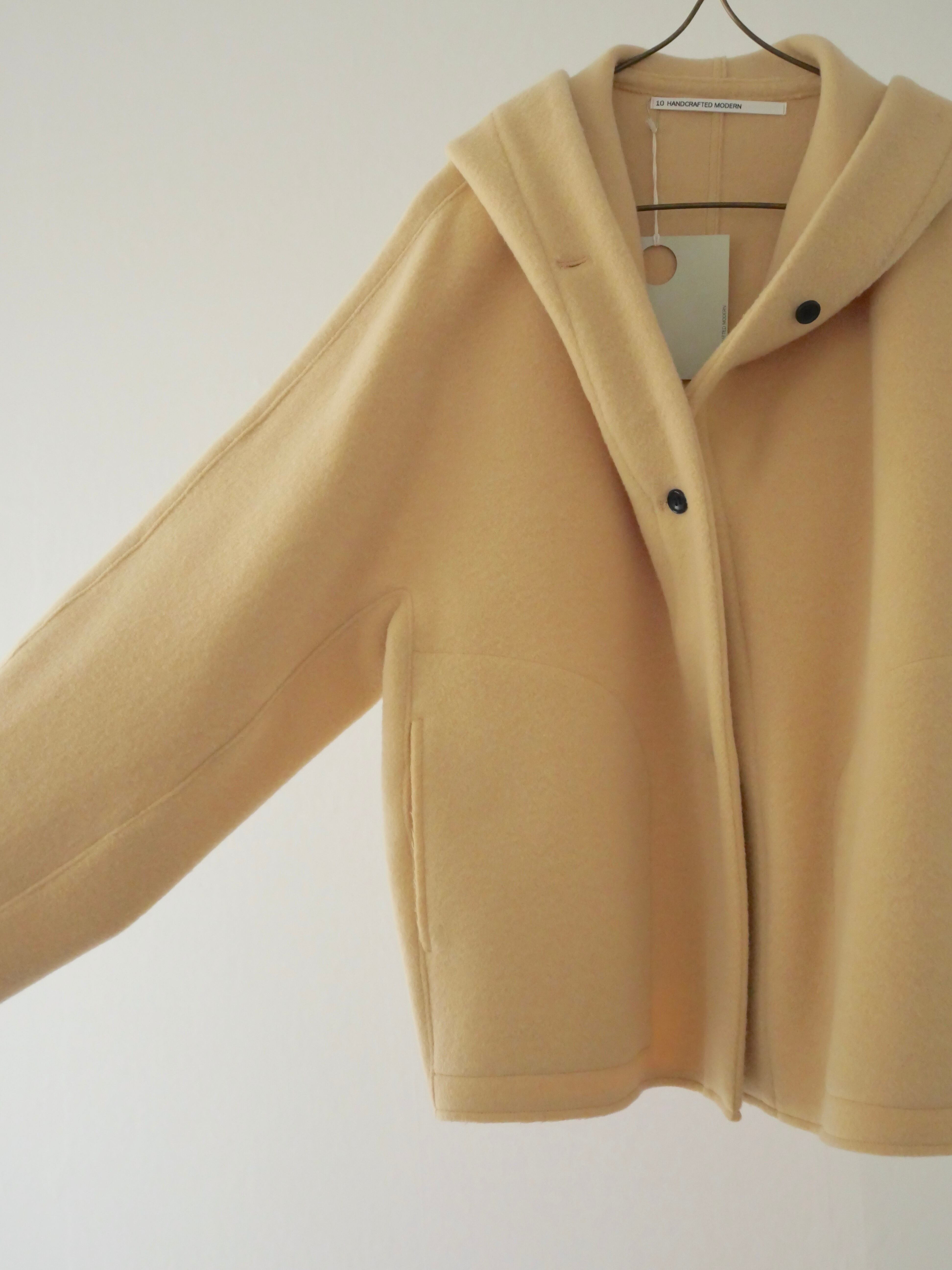 TENNE HANDCRAFTED MODERN フードショートコート
