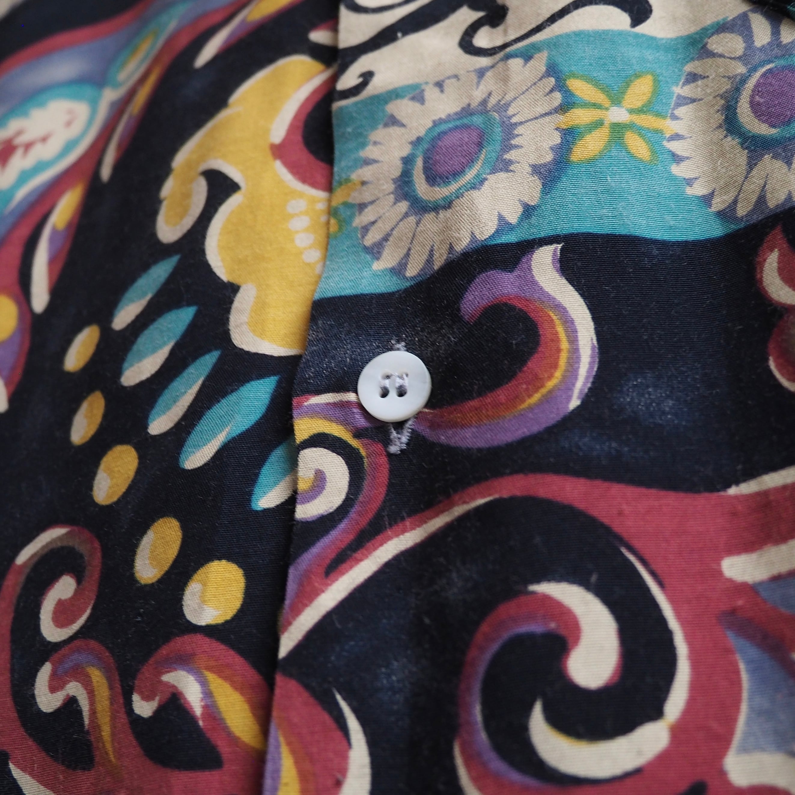 1990s Bewitching Abstract art painting vintage loose Drape rayon shirt