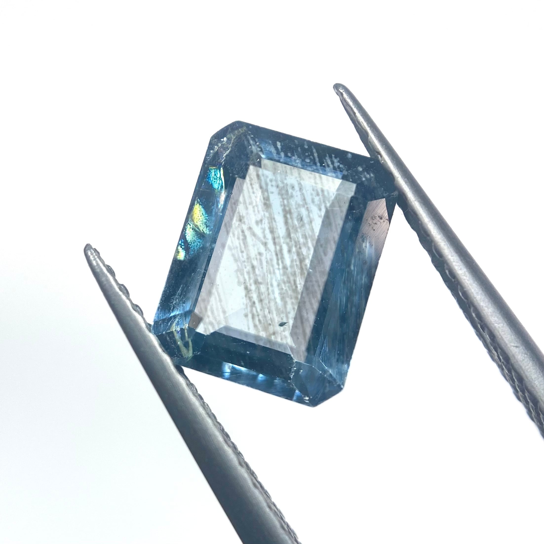 幸せな雨の日 アクアマリン