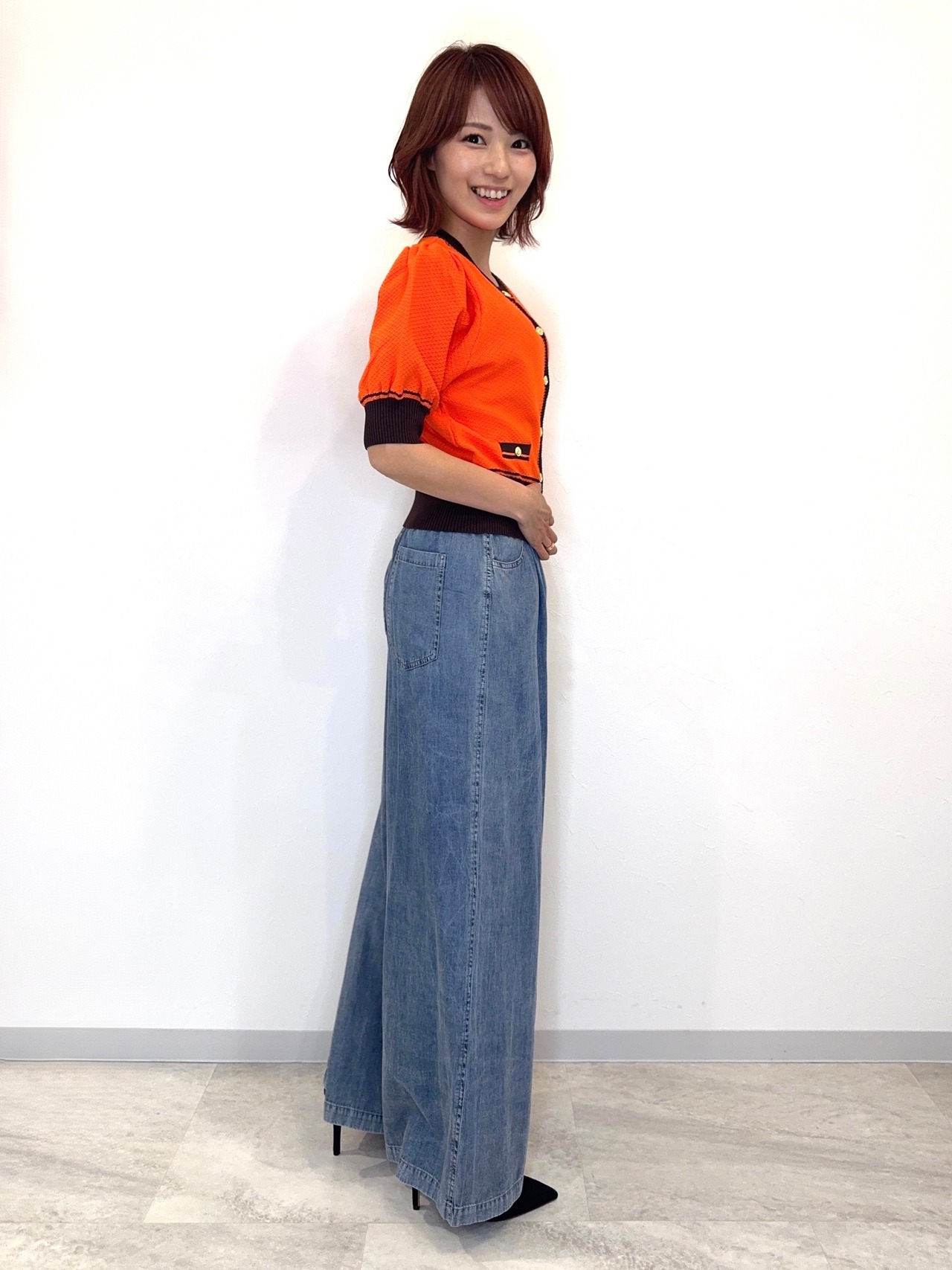ライトデニムワイドパンツ