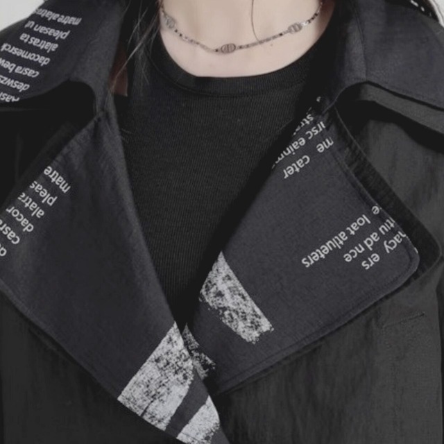 Niche splicing short jacket C0772