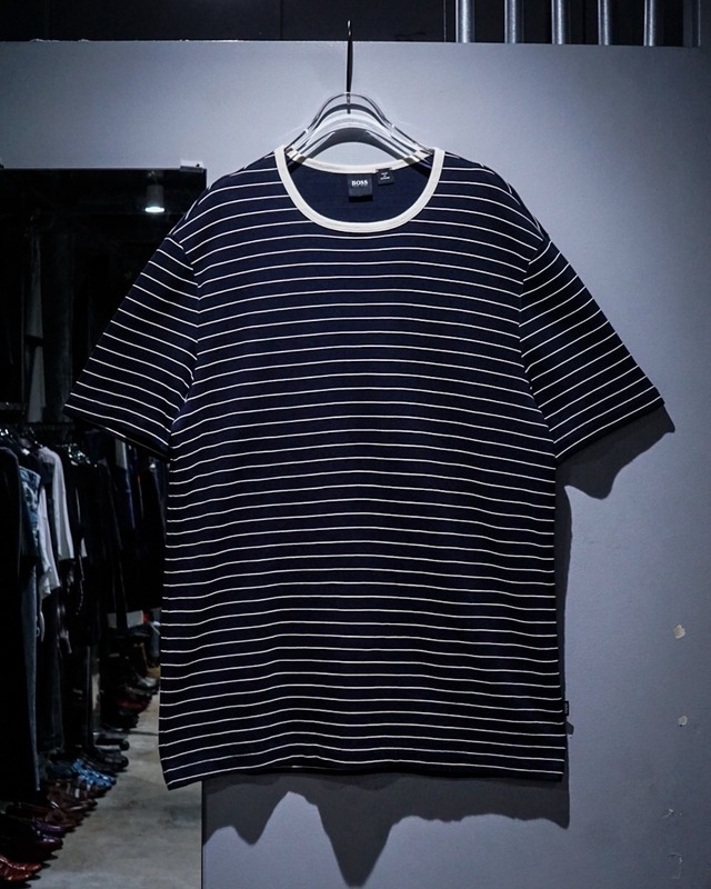 【add (C) vintage】"BOSS HUGO BOSS" Horizontal Stripe T-Shirt