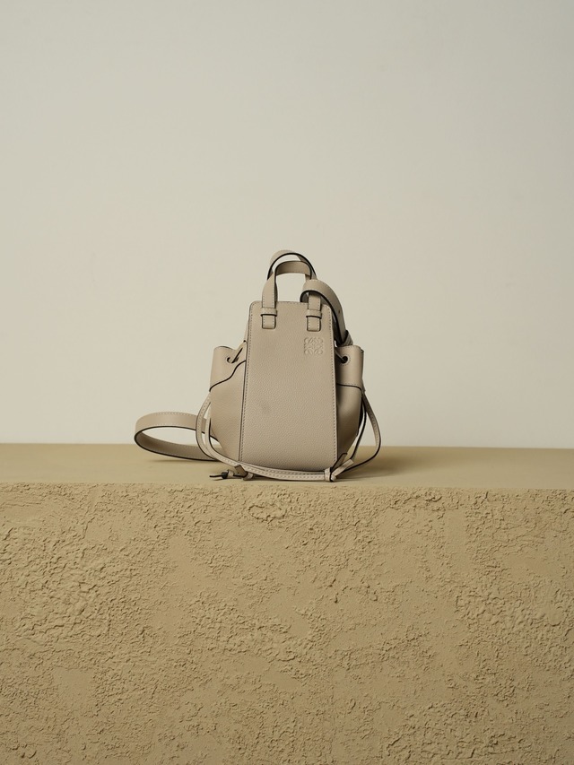 LOEWE ロエベ ハンモック ドローストリングミニ 2way バッグ