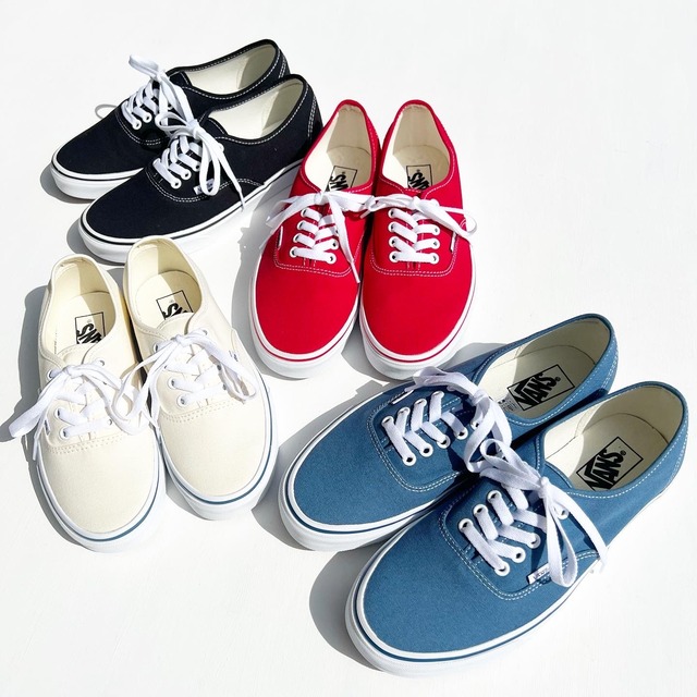 VANS "Authentic"