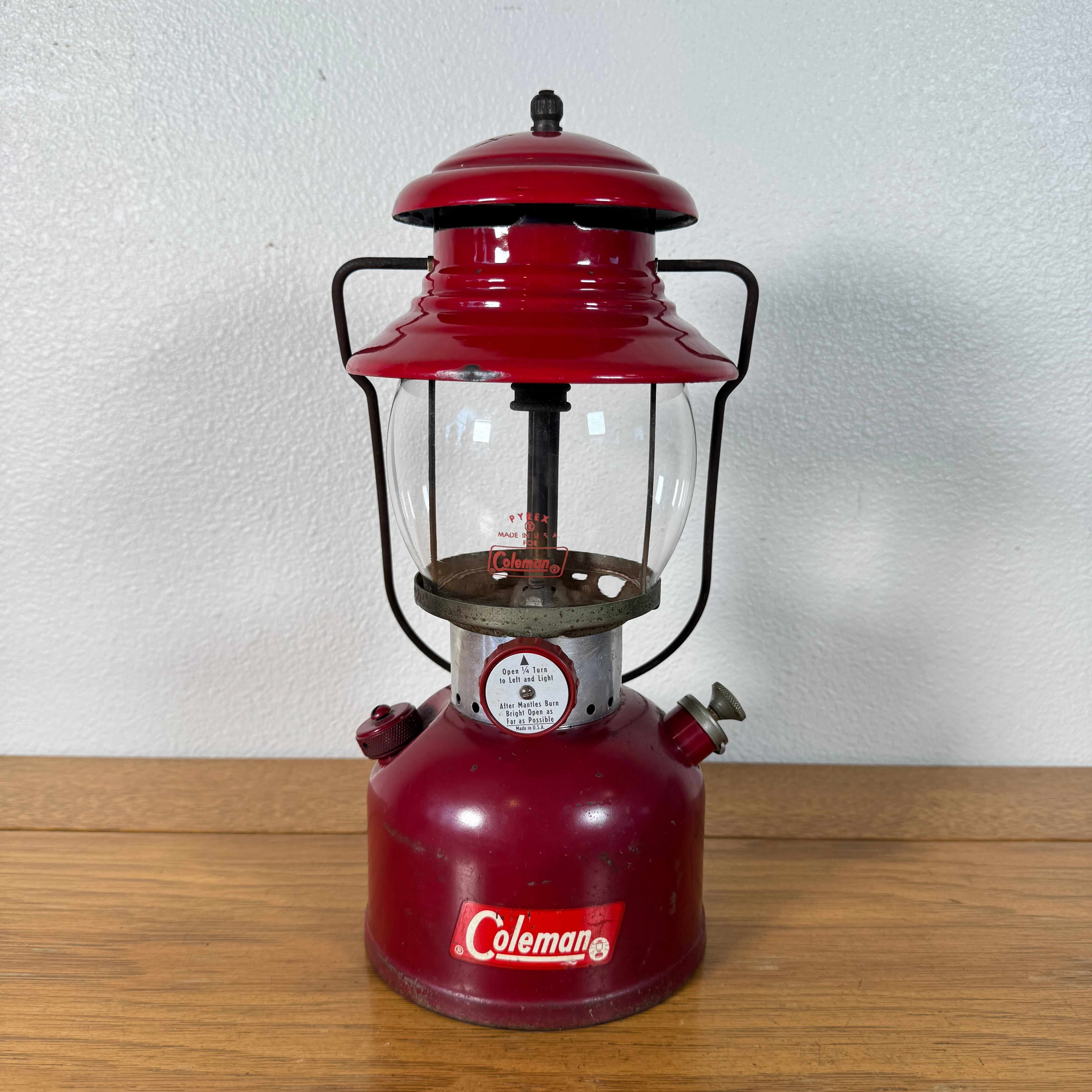 #2071【1962年1月製造】200A 超希少 バーガンディ コールマン ビンテージ ランタン